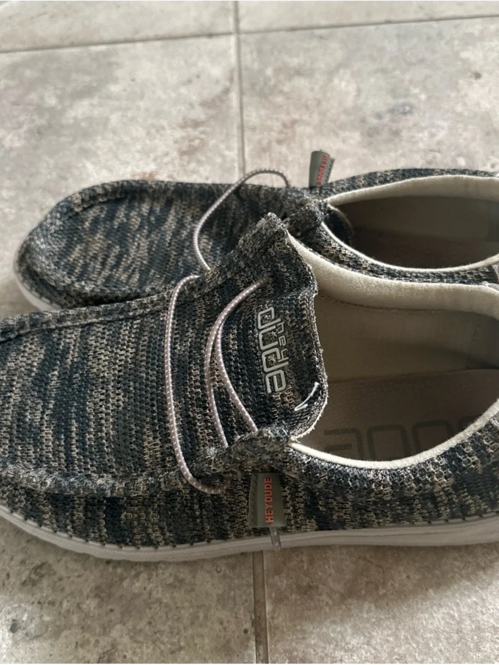 Hey Dude lightweight knit